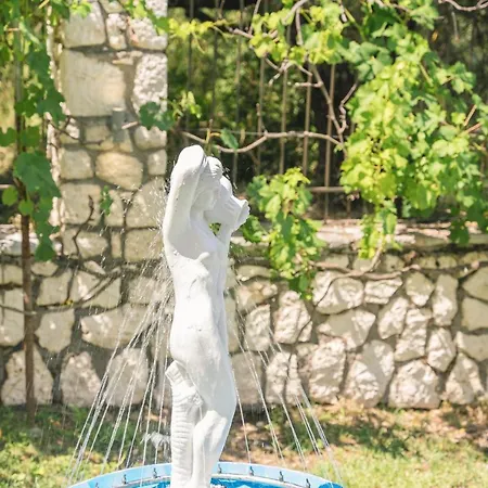 别墅 Panorea Áyios Nikítas